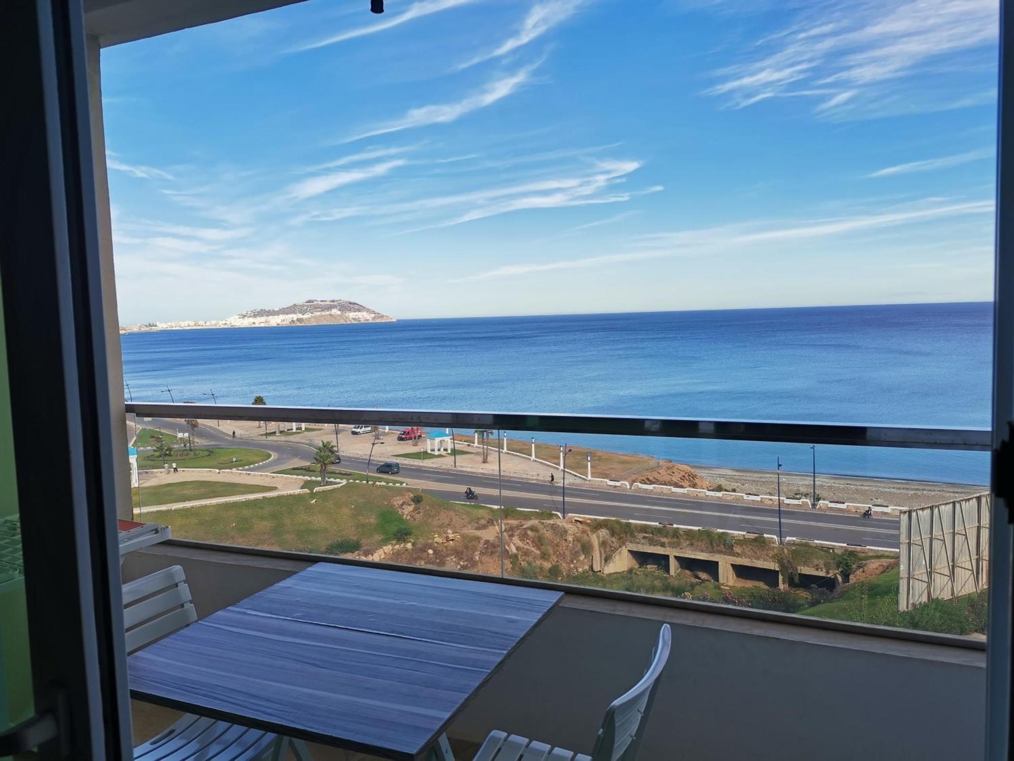 Appartf3 Vue Panoramique Sur Mer Residence Vista Del Mar Fnideq Exterior photo